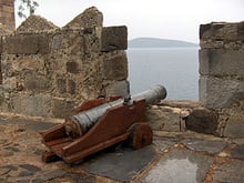 Muzzle-loading canon; St. Peter's castle; Bodr...